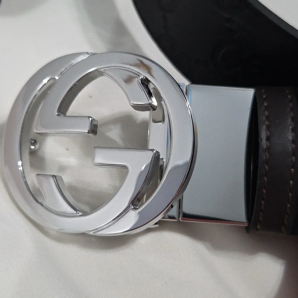 Gucci Reversible Black Brown Leather Belt with Silver Double G Buckle 34/36